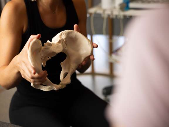 Why should I see a women’s health physiotherapist during pregnancy?